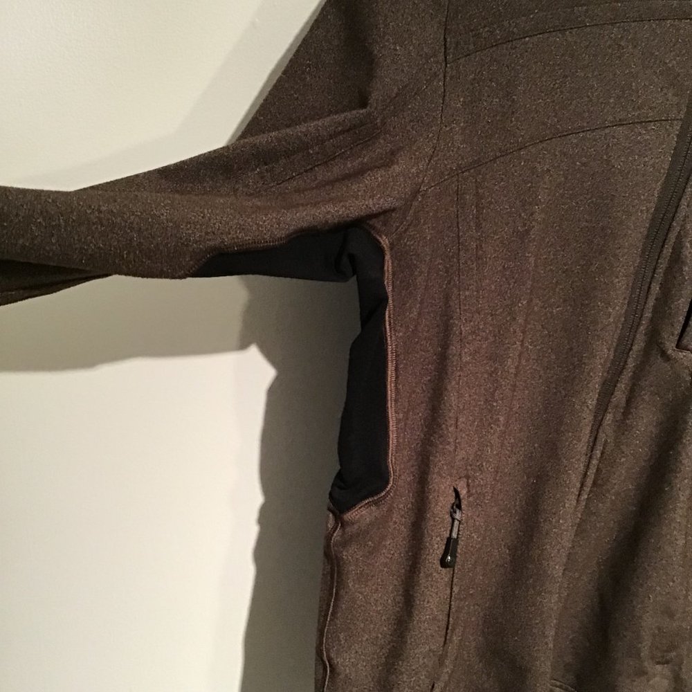 Men's Lululemon Zip Up Hooded Jacket Size S - Picture 9 of 12